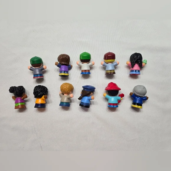 Little People Fisher Price Towns People Heroes Lifeguard Police Farmer Lot Of 11 - Picture 2 of 2